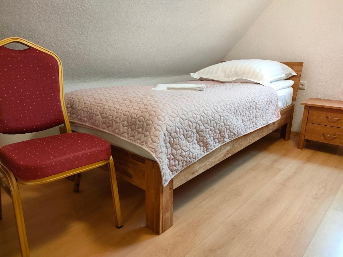 Am Berg Hotel-Restaurant Херцберг ам Харц Екстериор снимка