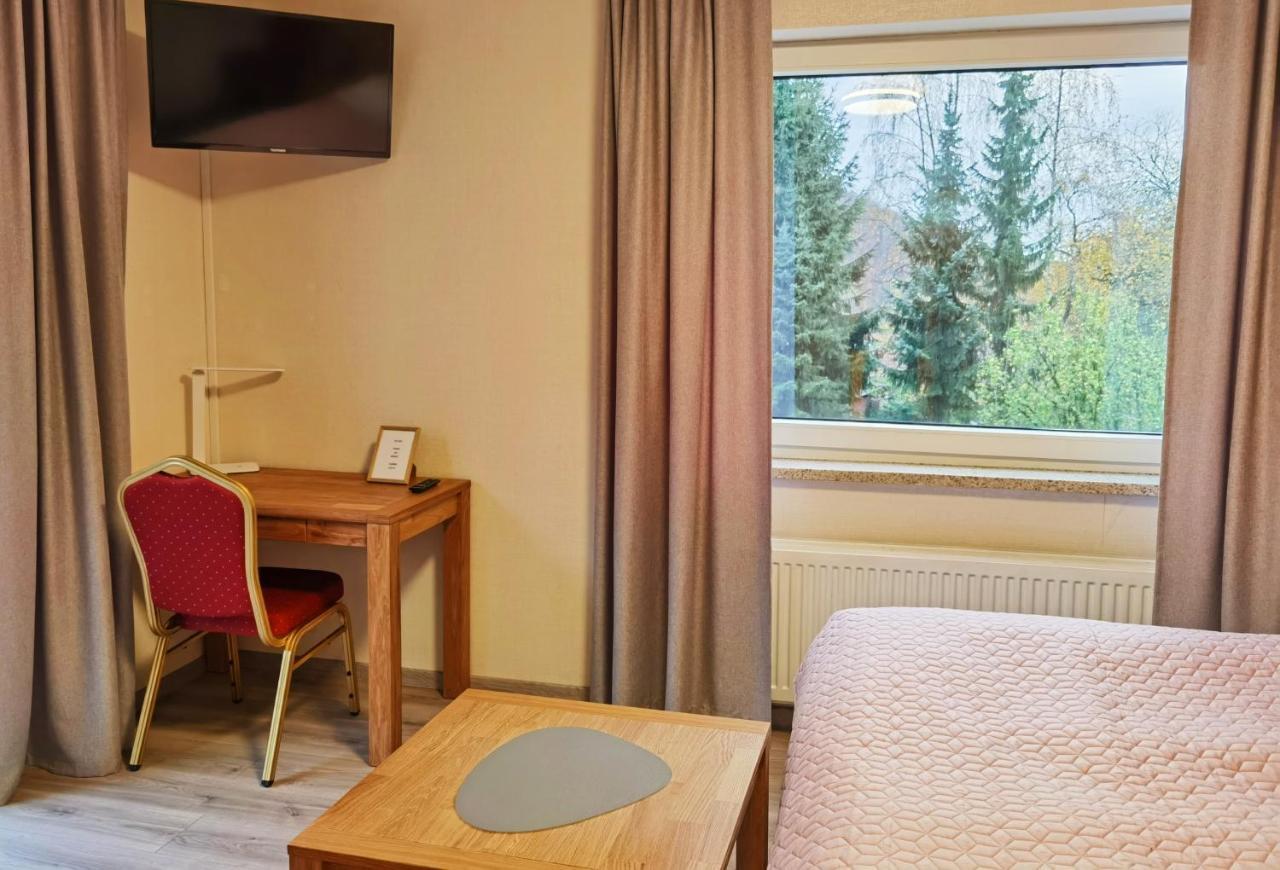 Am Berg Hotel-Restaurant Херцберг ам Харц Екстериор снимка